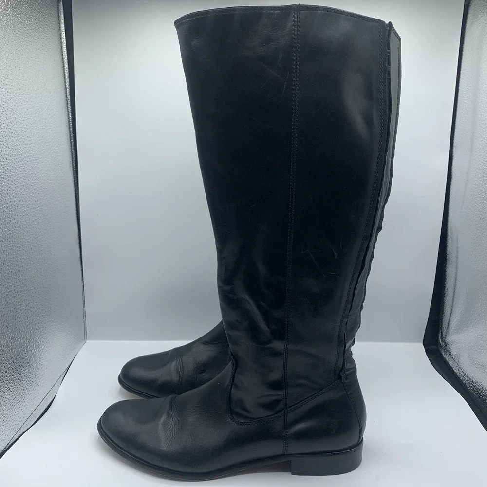 KENNETH COLE New York knee high riding style leather boot Women's 9.5
